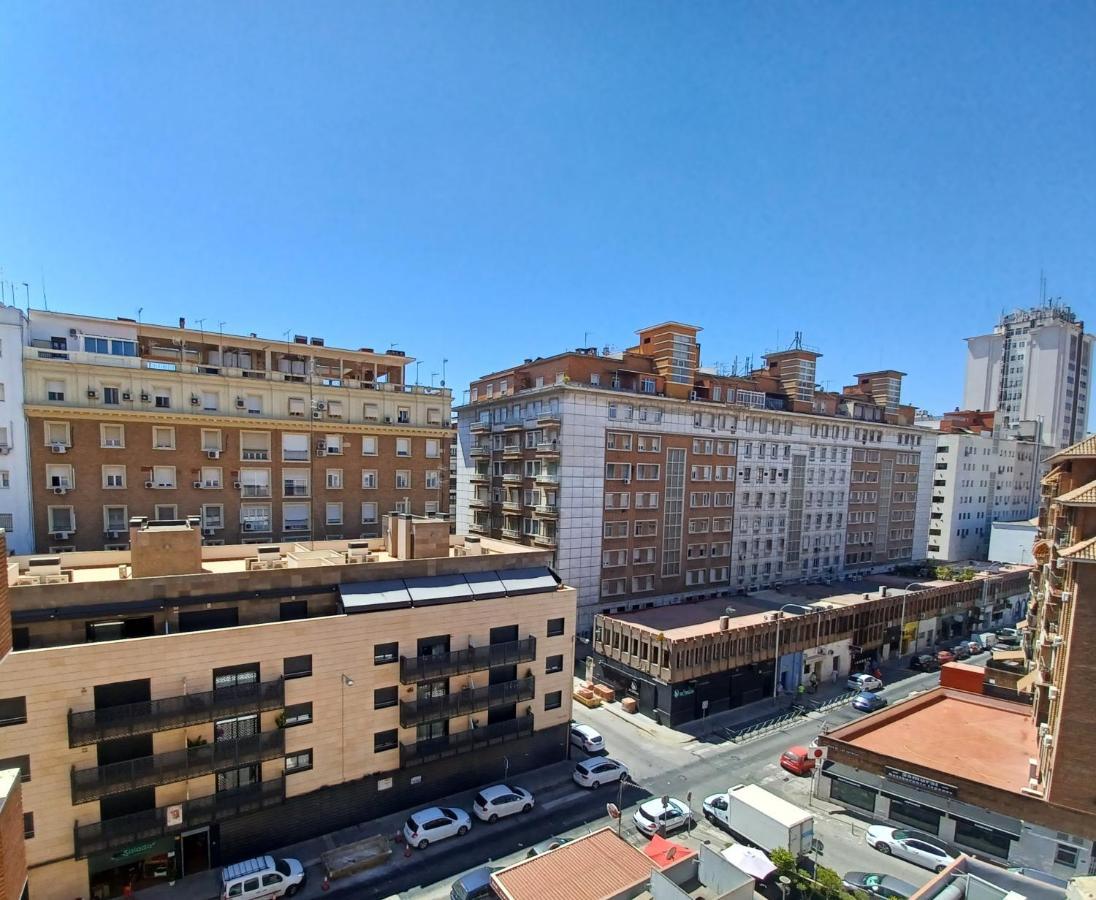 Apartamento Acogedor Junto A Calle Betis, Triana-Los Remedios 세비야 외부 사진