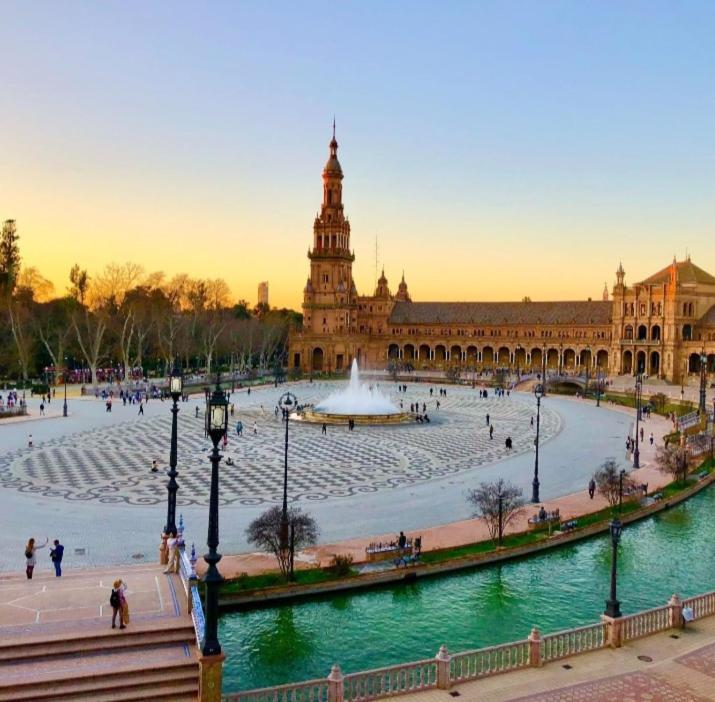 Apartamento Acogedor Junto A Calle Betis, Triana-Los Remedios 세비야 외부 사진